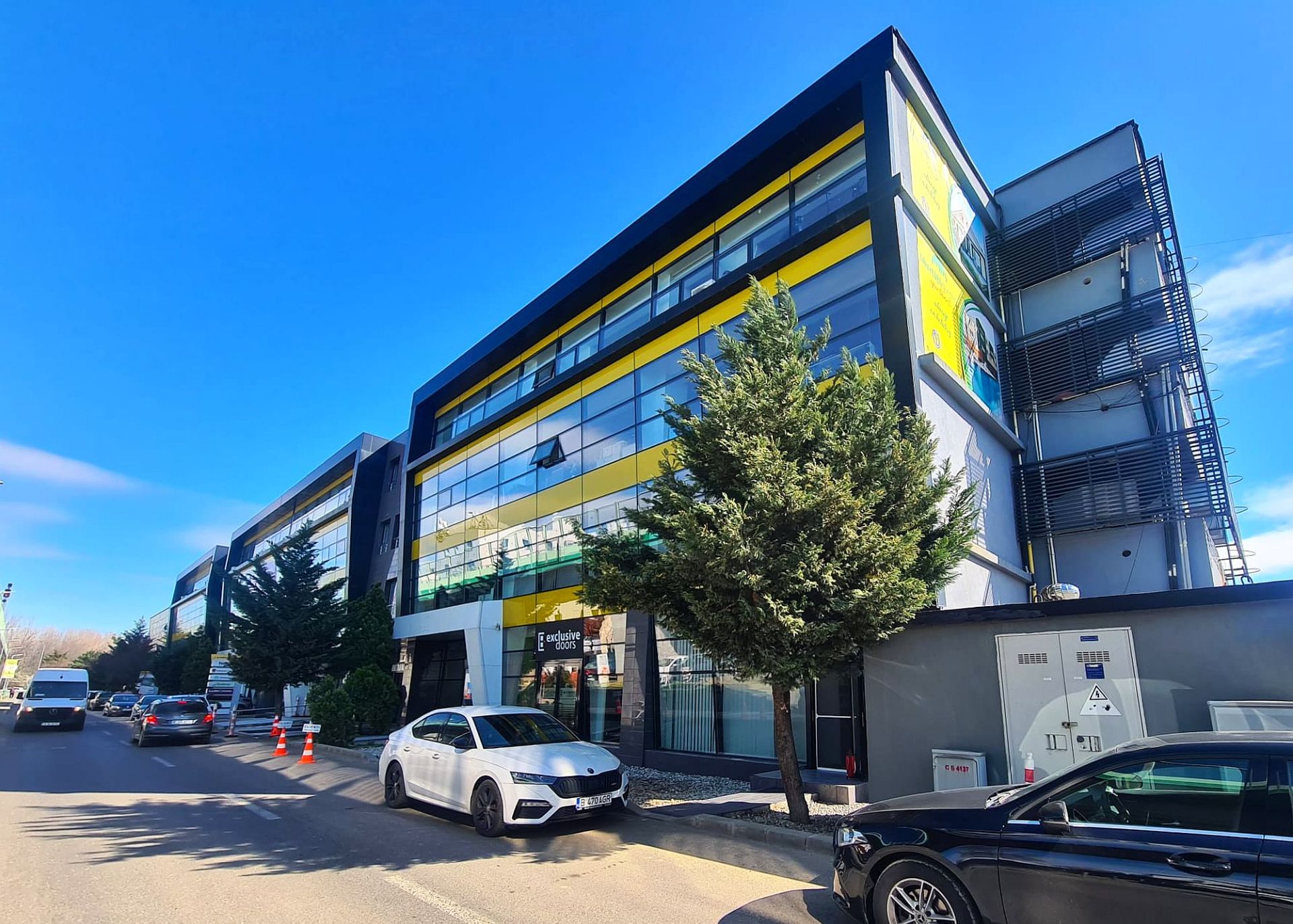 Airport Plaza - poza 2.jpg