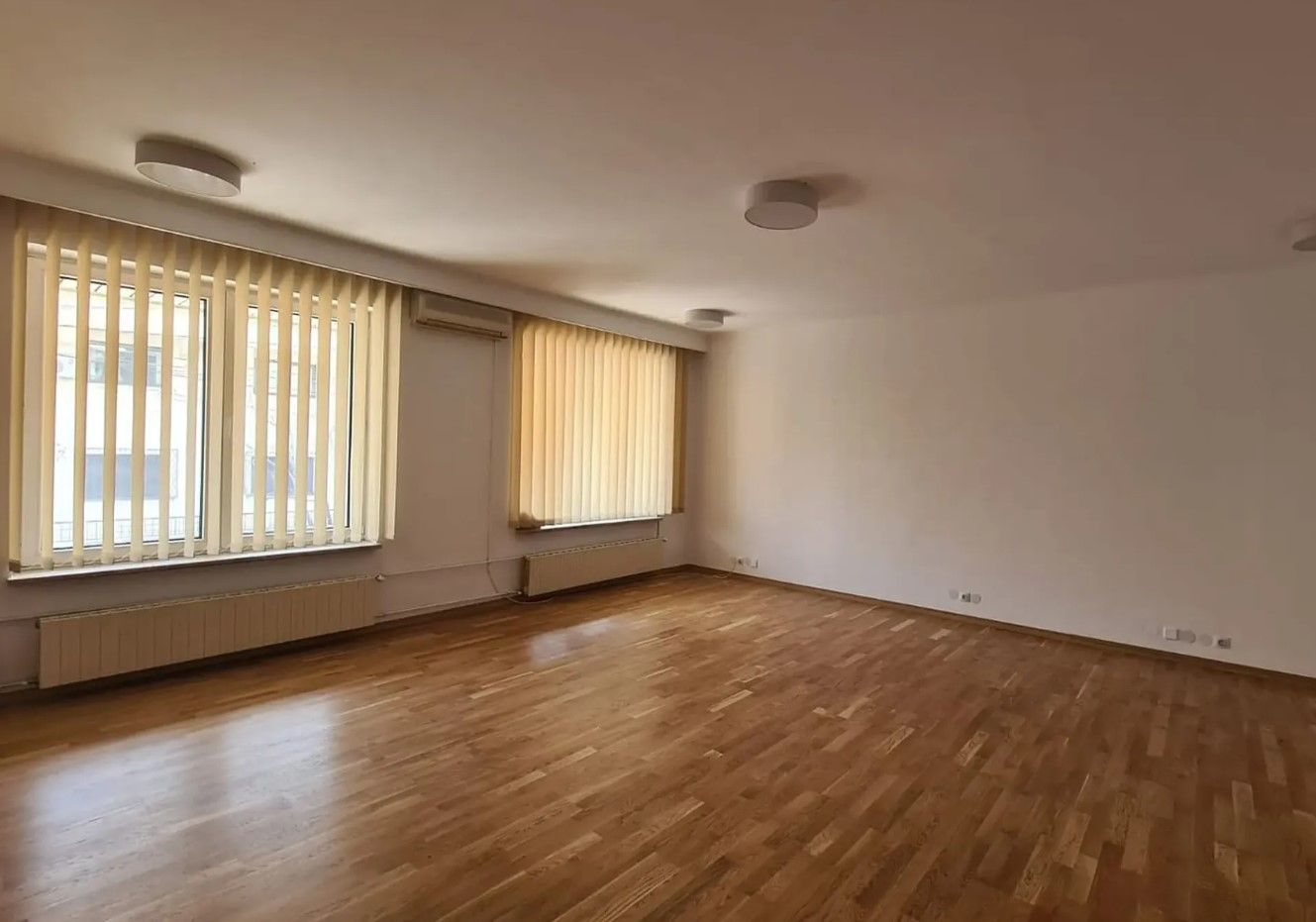 Poza interior 3..jpg