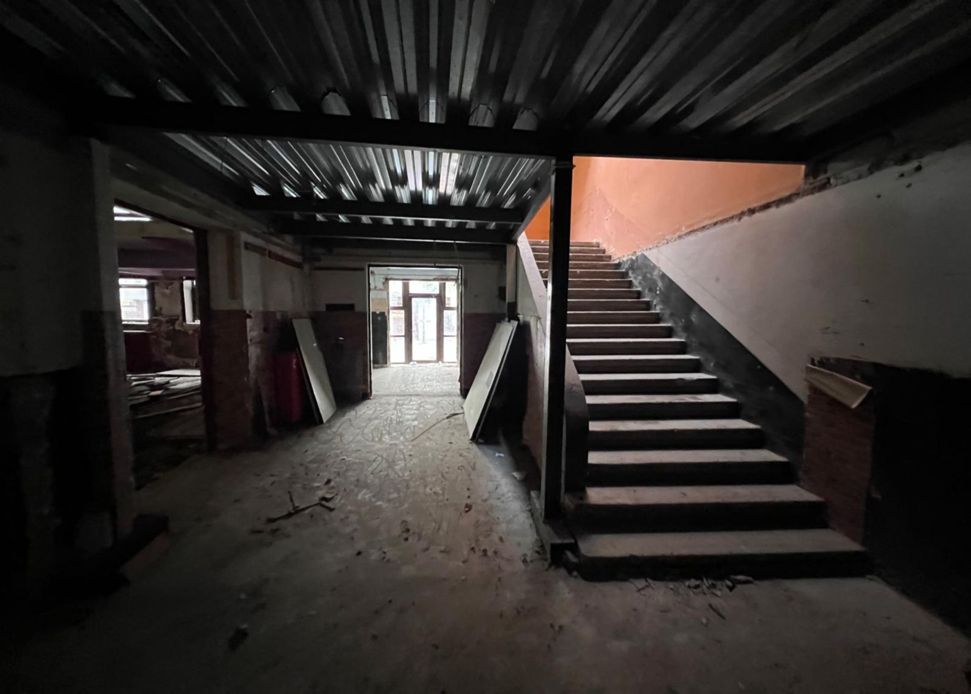 PHOTO-2025-02-20-15-12-58 (8)-redimensionată-la-2000x1430.jpeg